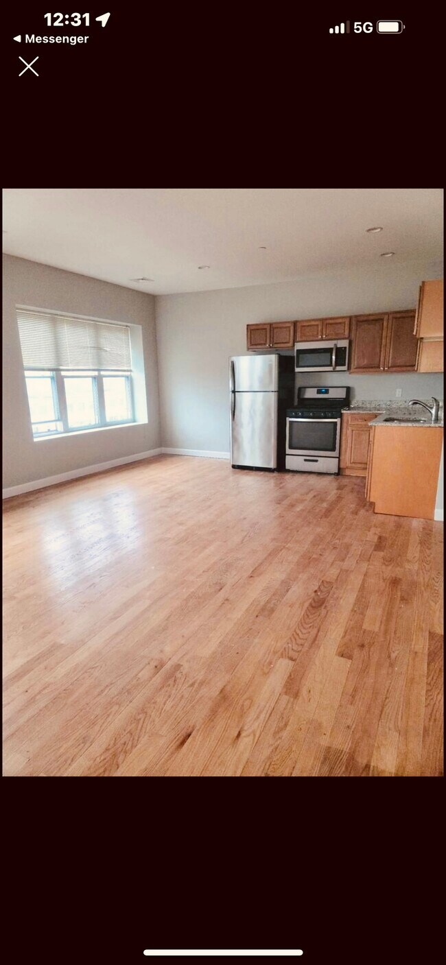 Building Photo - 140 Union St