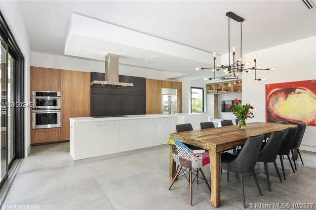 Foto del edificio - 8932 NE 10th Ct