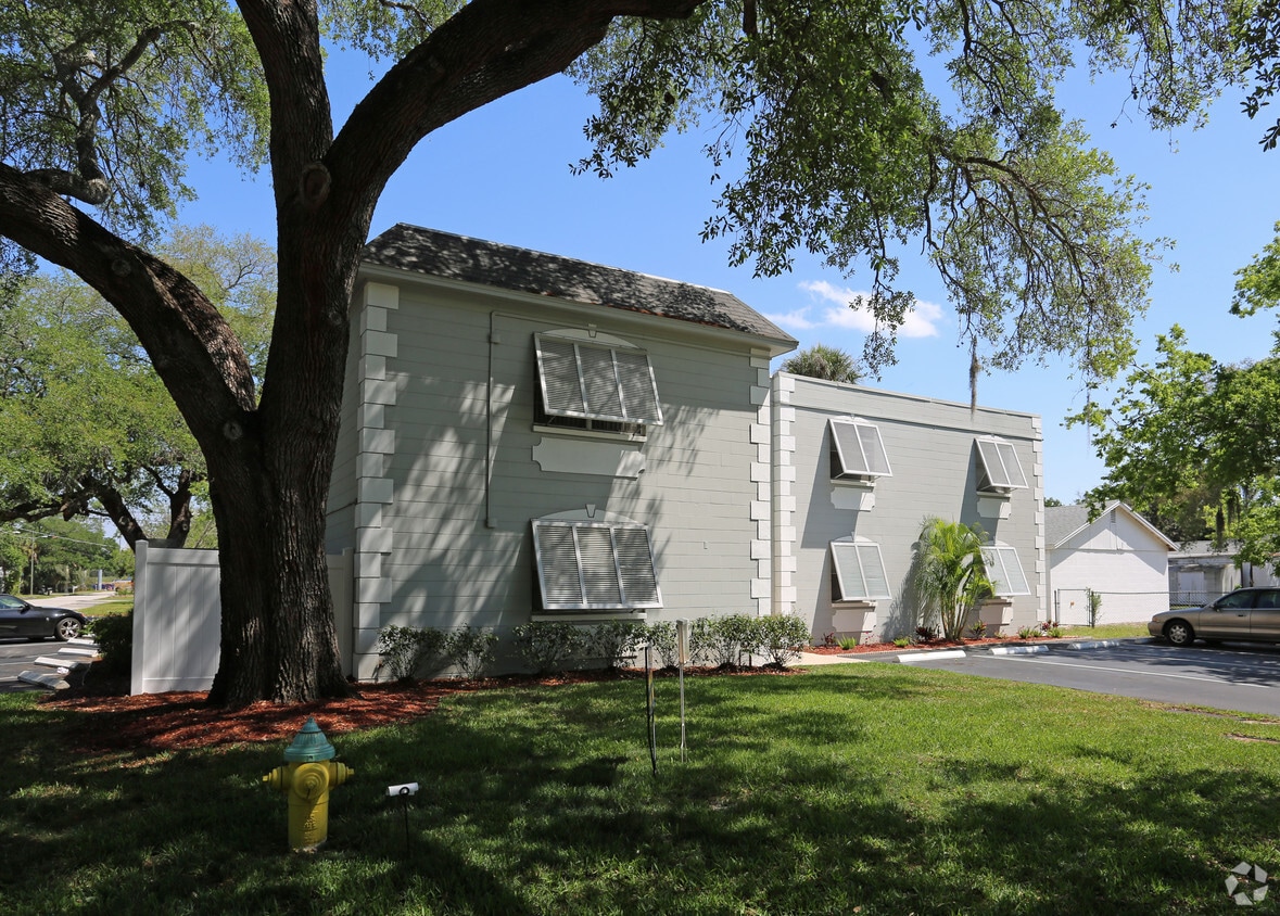 Building Photo - 4319 W North B St