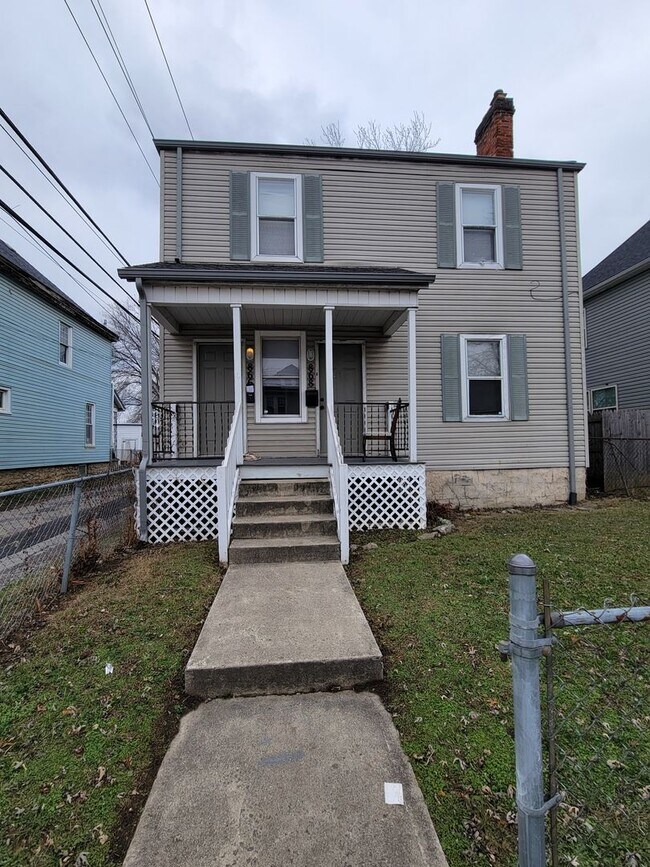 Foto del edificio - 866-868 Ellsworth Avenue