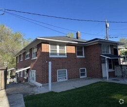 Building Photo - 1211 Broadwater Ave