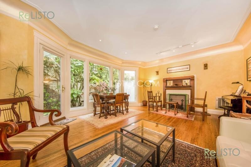Foto principal - 1205 Oak St