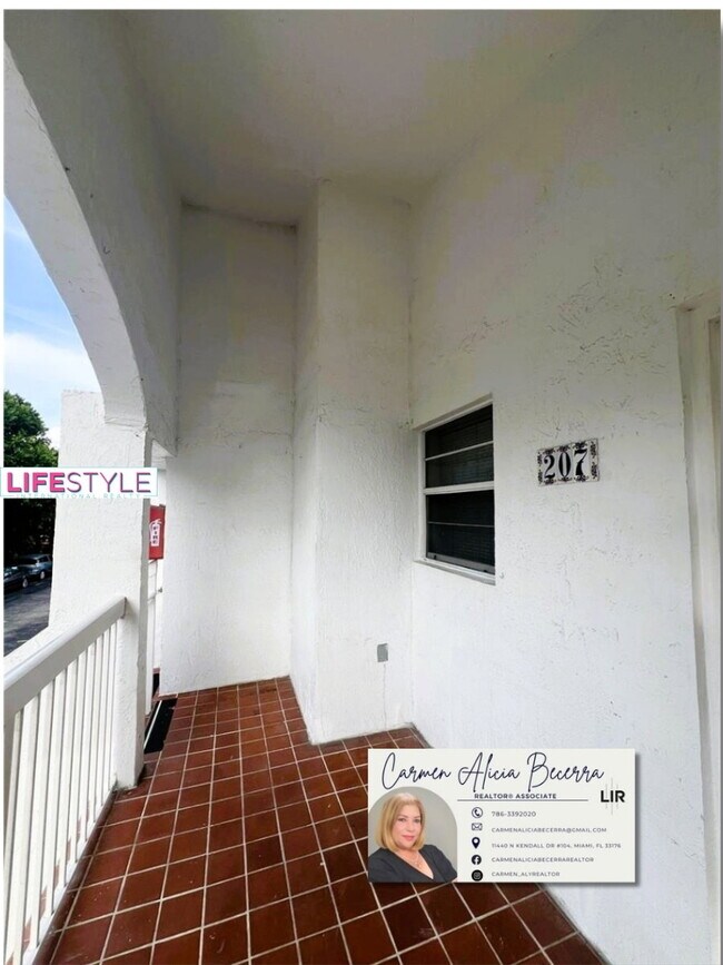 Foto del edificio - 15315 SW 76th Terrace