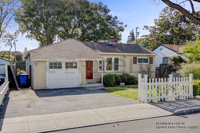 Building Photo - 1020 Windermere Ave