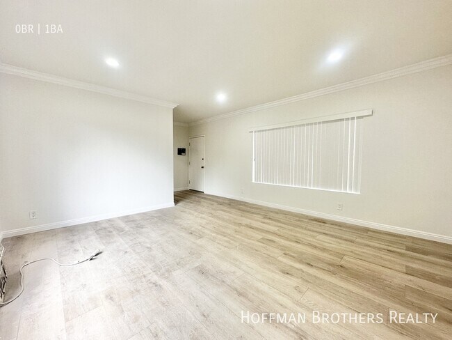 Foto del edificio - 20445 Saticoy St