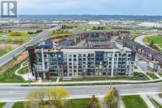Building Photo - 600 N Service Rd