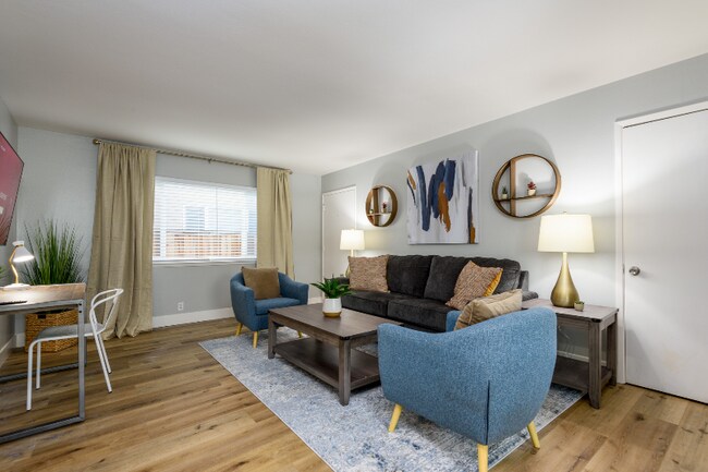 Foto del edificio - 1176 King St