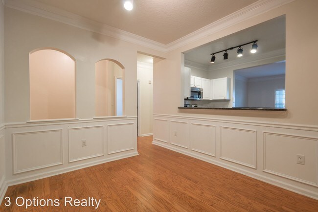 Building Photo - 4101 Westchester Rdg NE
