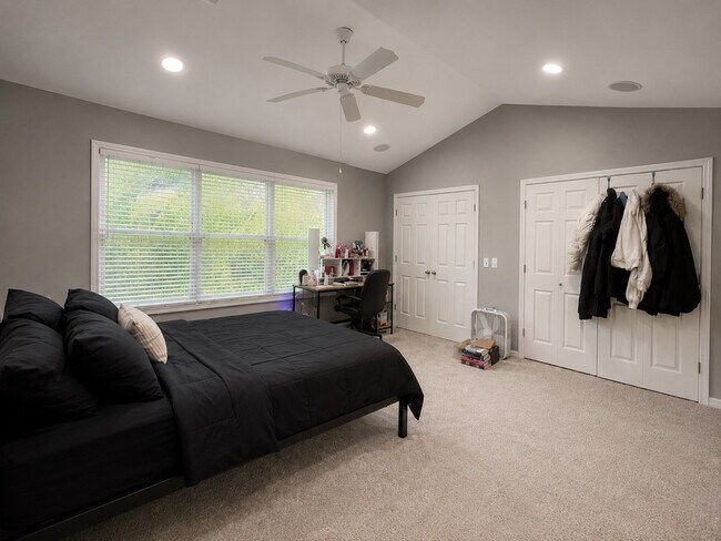 Dormitorio principal - 2550 Cleinview Ave
