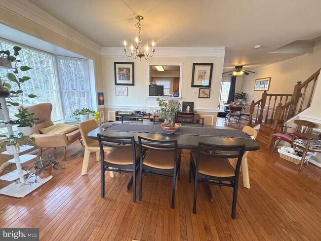 Foto del edificio - 8732 Stone Hill Pl