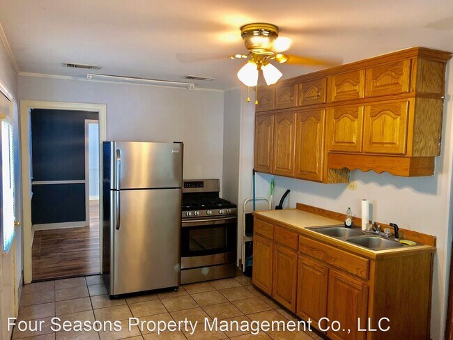 Building Photo - 2 br, 2 bath House - 179 Saint George Avenue