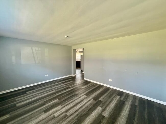Building Photo - 18428 Torrence Ave