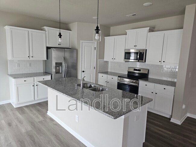 Foto del edificio - 4220 Stoneygreen Ln