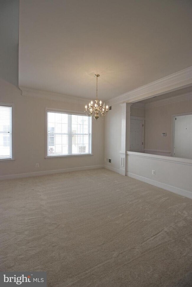 Foto del edificio - 8974 YELLOW DAISY Pl