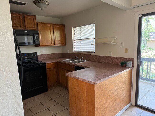 Foto del edificio - Spacious 2bd/2ba home for rent!
