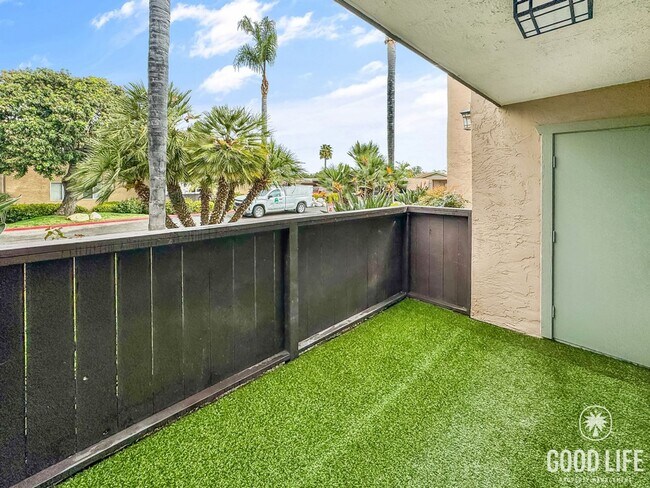 Foto del edificio - Great 2B/1BA Condo in Oceanside!