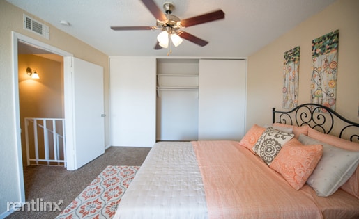Building Photo - 2 br, 1 bath Apartment - 2004 Taxco Rd # 1 1