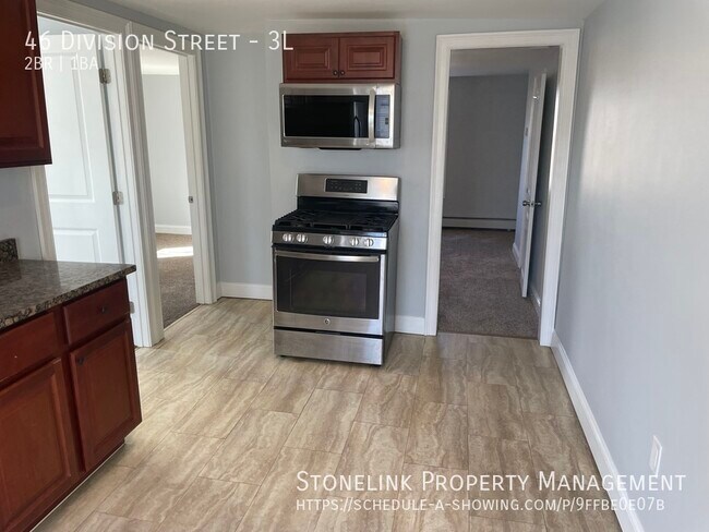 Building Photo - 46 Division Street