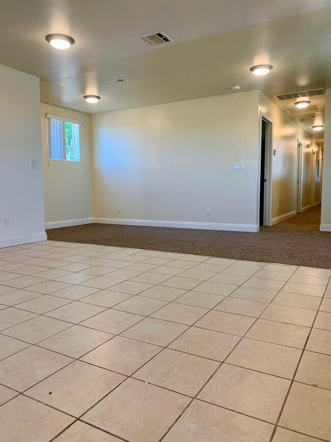 Foto del edificio - 11129 Belhaven St