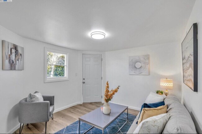 Foto del edificio - 2025 34th Ave