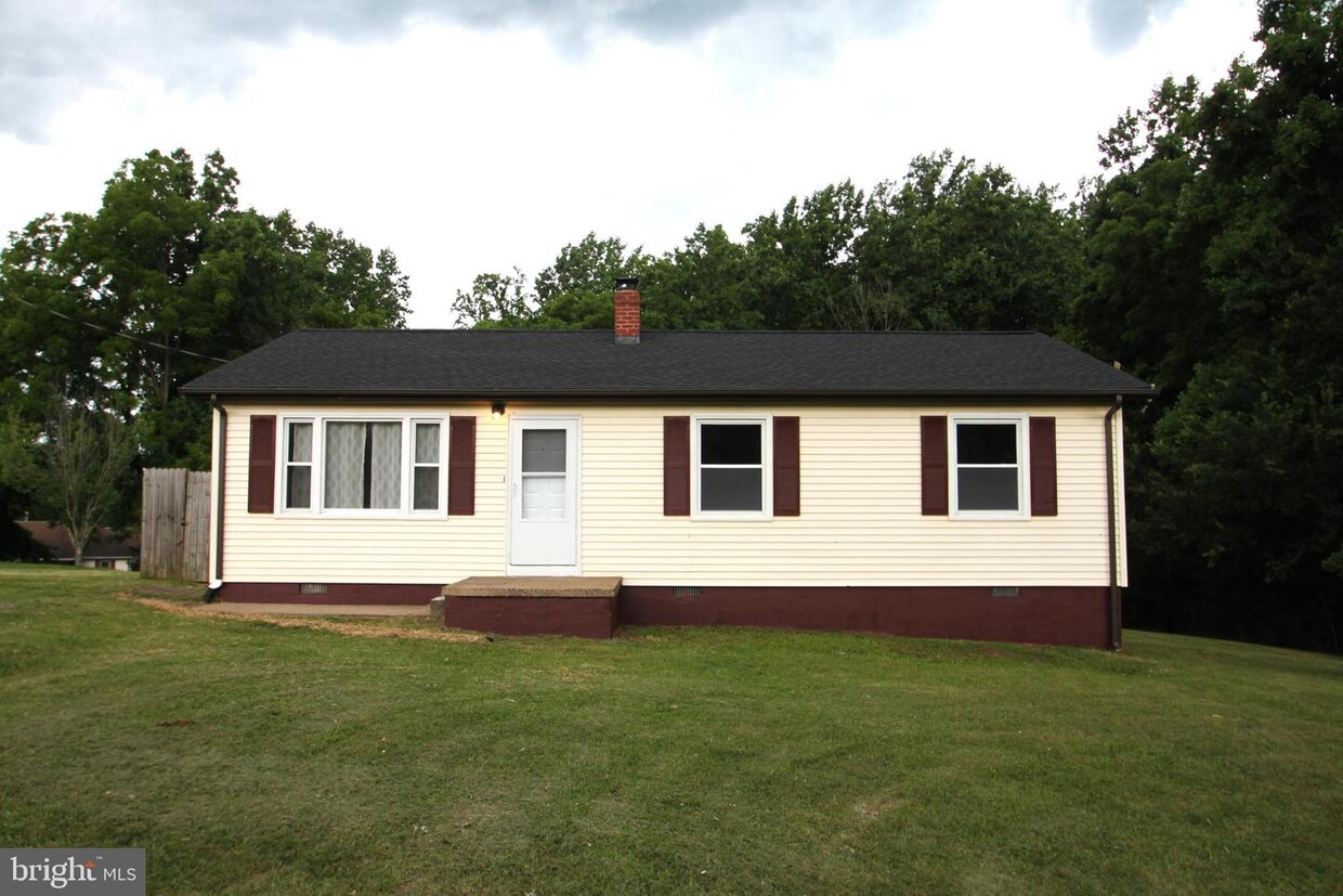 Primary Photo - 14418 Rixeyville Rd