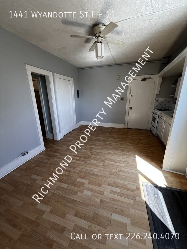 Photo du bâtiment - 1441 Wyandotte St E
