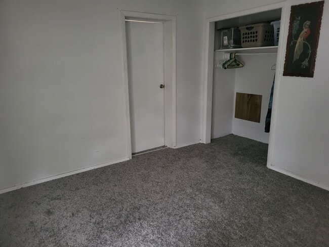 Building Photo - 375 N Austin St