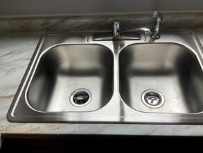 Building Photo - 329 S 40th Pl