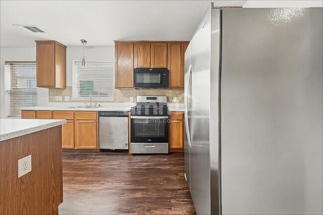 Foto del edificio - 10236 Coolidge Dr