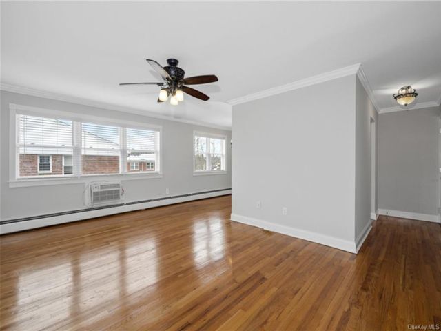 Foto del edificio - 237 N Middletown Rd