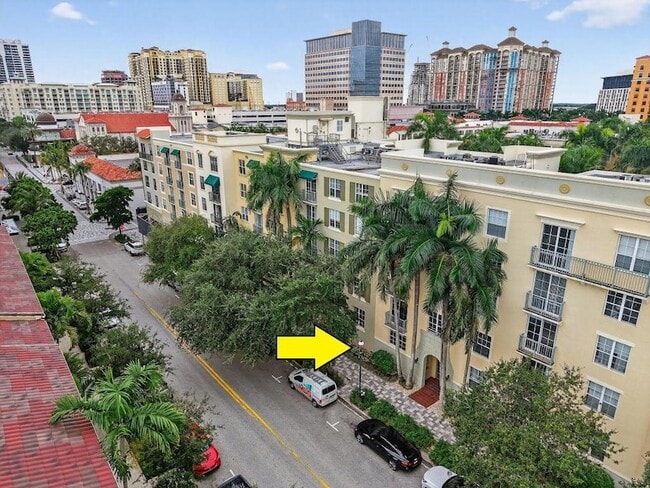 Photo - 630 S Sapodilla Ave Apartment