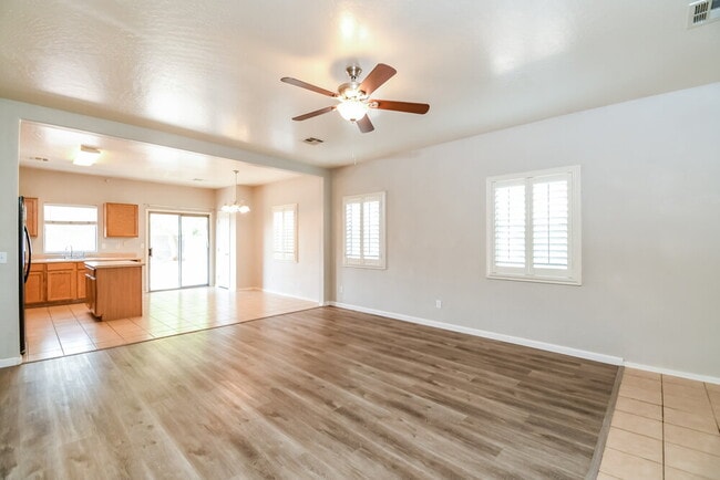 Building Photo - 1937 E Lusitano Loop