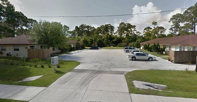 Building Photo - 1221-1243 E Weatherbee Rd
