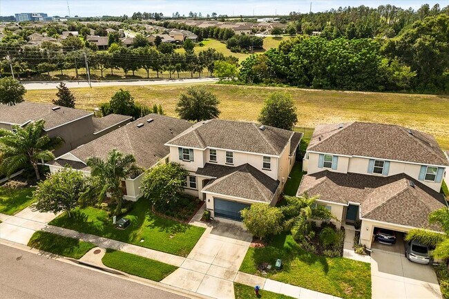 Foto del edificio - 1046 Grand Hilltop Dr