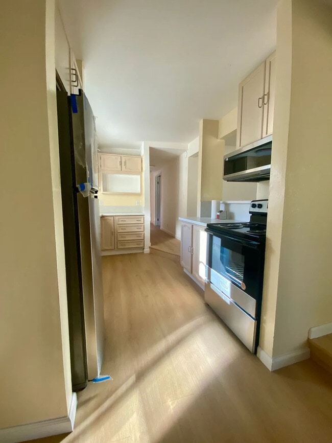 kitchen - 5515 Blank Rd