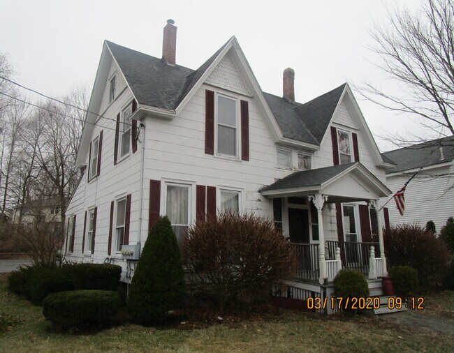 Building Photo - 9 Brook St