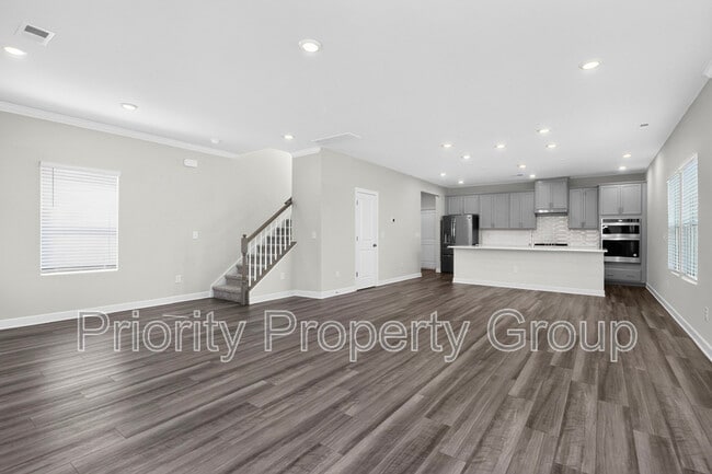 Building Photo - 11210 Broadbent Ct