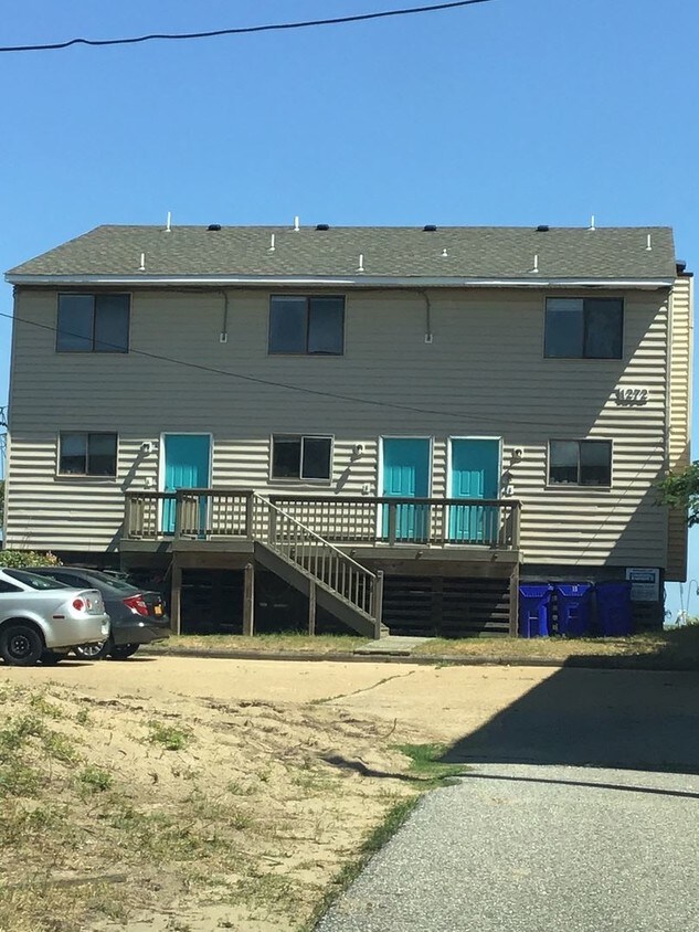 Primary Photo - 1272 W Ocean View Ave