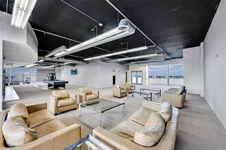 Building Photo - 36 NW 6th Ave