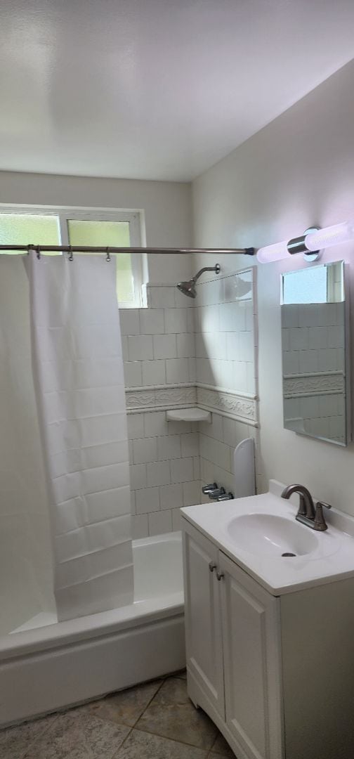 Interior Photo - The 4D Trask Investments LLC - MO
