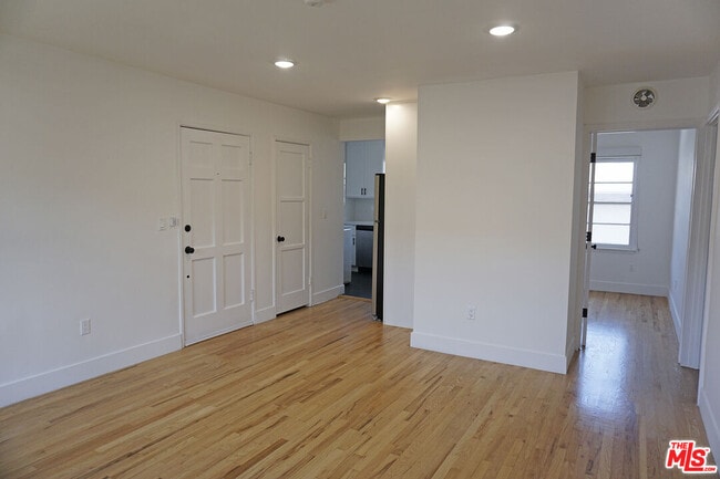Building Photo - 1140 Princeton St