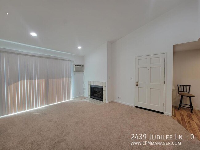 Building Photo - 2439 Jubilee Ln