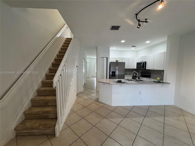 Building Photo - 5743 NW 114th Path