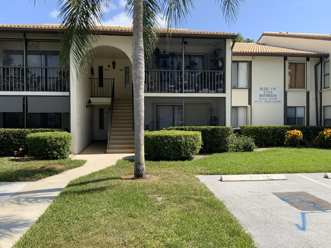 Primary Photo - 2703 SW Matheson Ave
