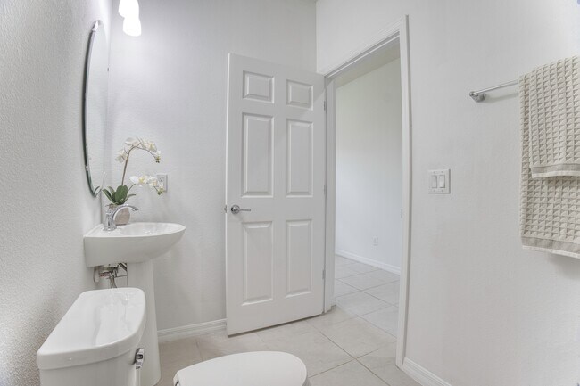 Foto del edificio - 5270 Brydon Woods Cir