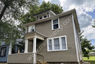 Building Photo - 1912 Prince St