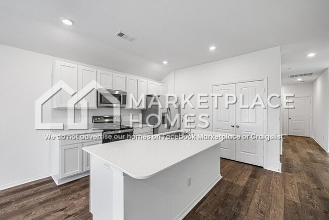 Foto del edificio - 100 Maddison Rachael