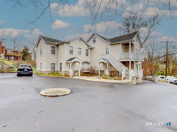 Foto del edificio - 274 Valley Rd