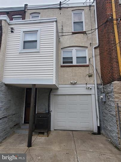 Building Photo - 2056 S Redfield St