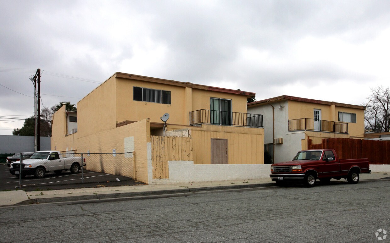 Foto principal - 238 W Hays St